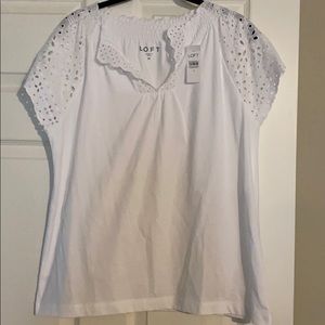 NWT Loft Eyelet Tee Size M